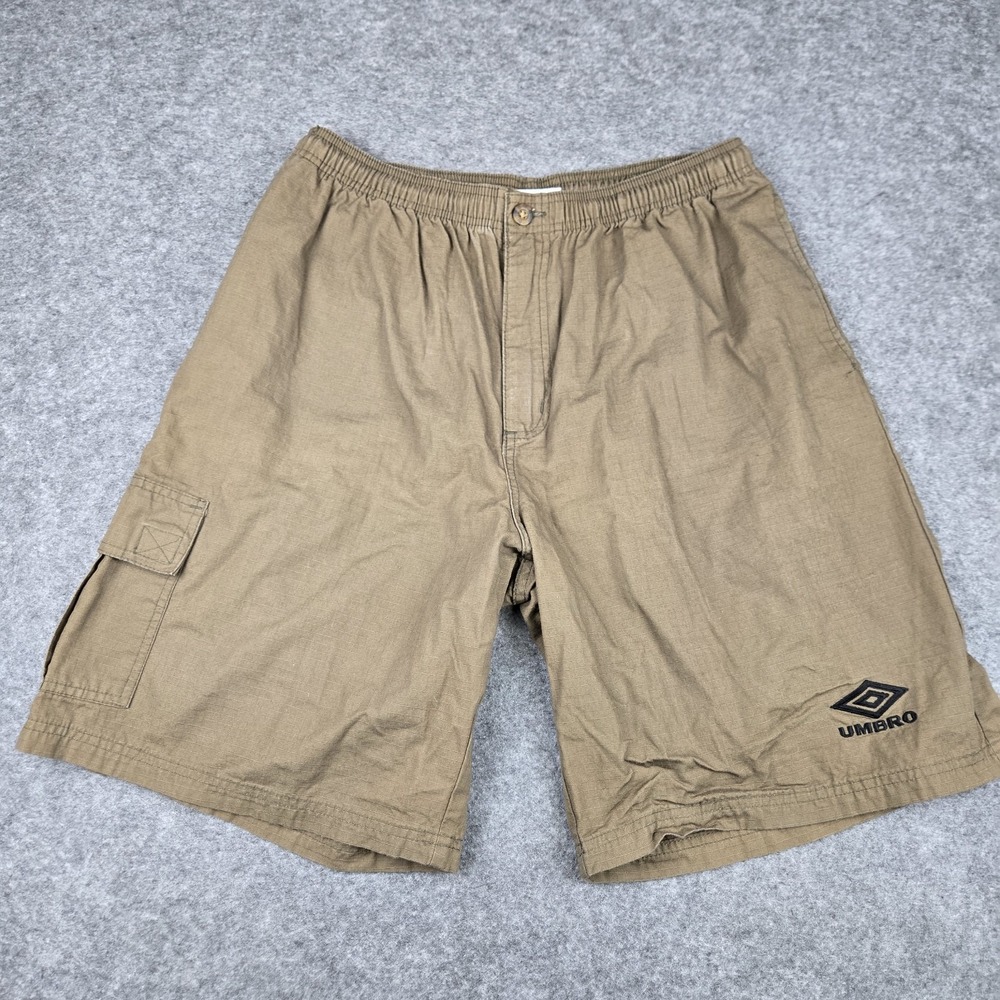 Vintage UMBRO Shorts Mens Small Tan Athletic Soccer Cargo Drawstrings Y2K VTG